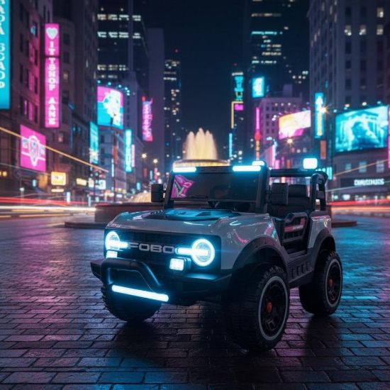 صورة سيارة كهربائية للأطفال على شكل سيارة 4x4 فاخرة